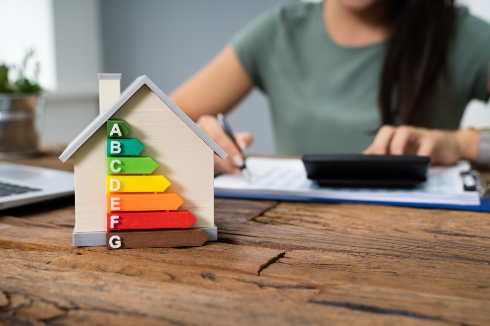 Vier manieren om energie te besparen bij het bouwen of renoveren van jouw huis